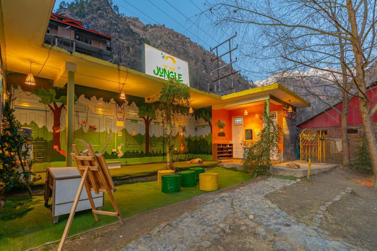Jungle Hostel By Whoopers Касоль Экстерьер фото