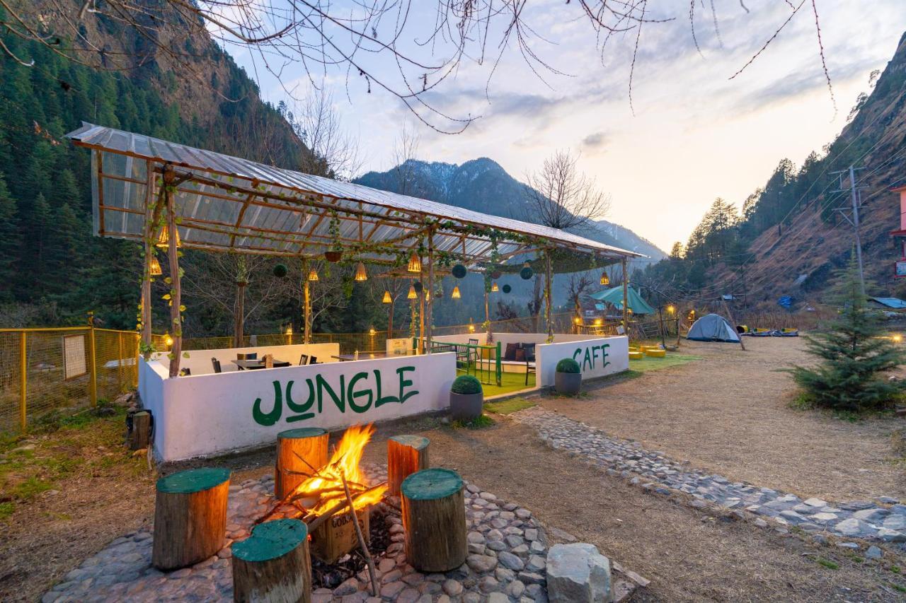 Jungle Hostel By Whoopers Касоль Экстерьер фото