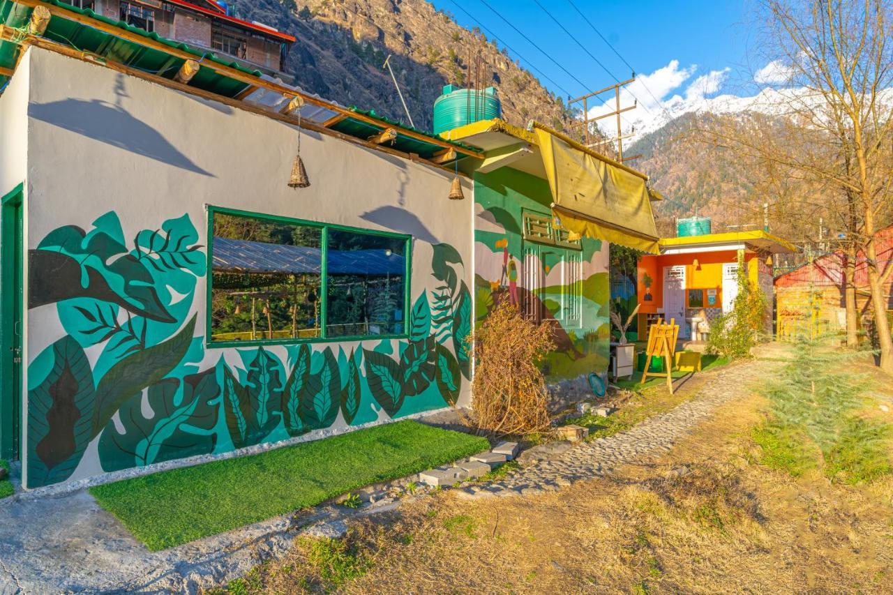 Jungle Hostel By Whoopers Касоль Экстерьер фото