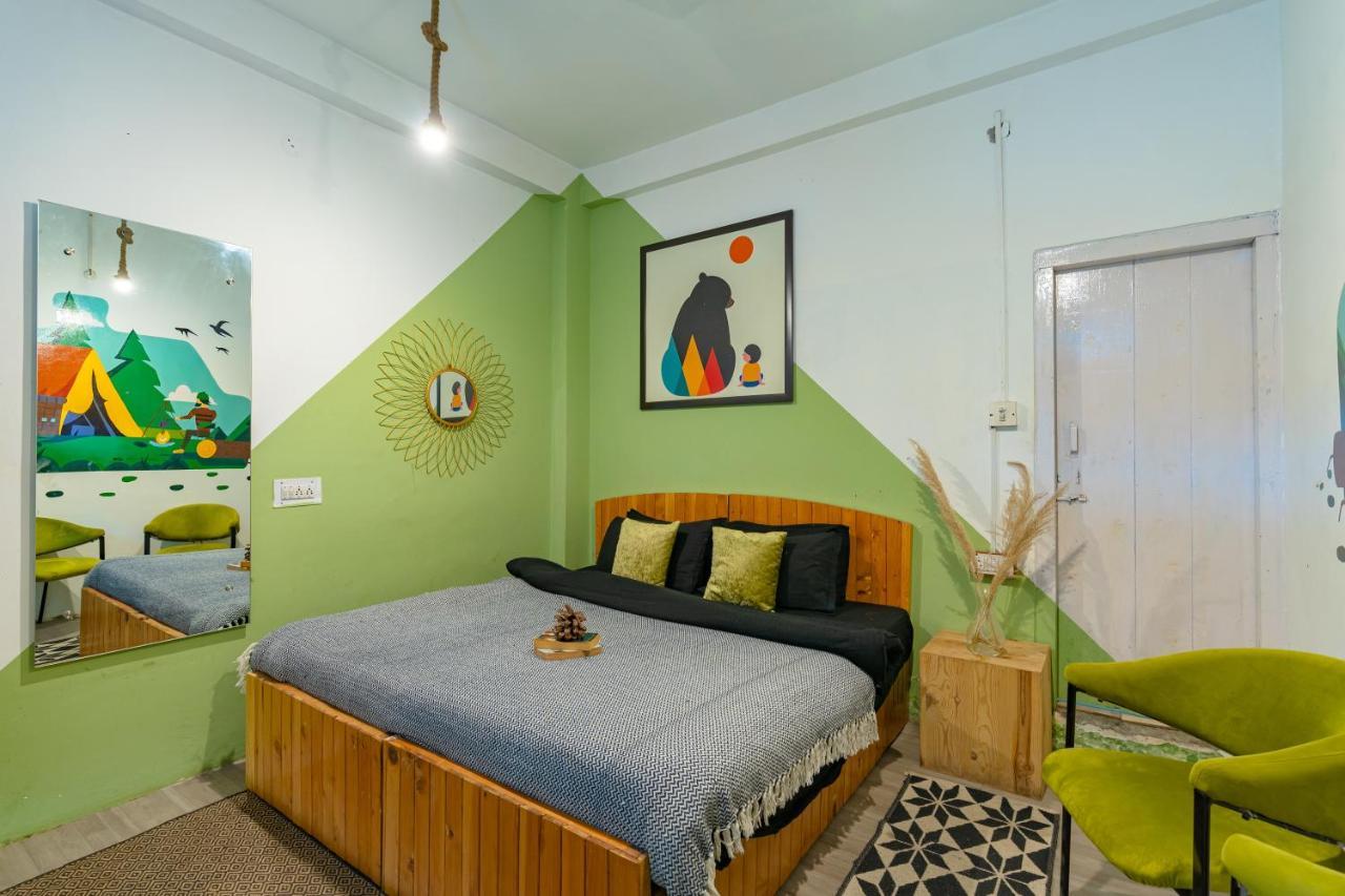Jungle Hostel By Whoopers Касоль Экстерьер фото