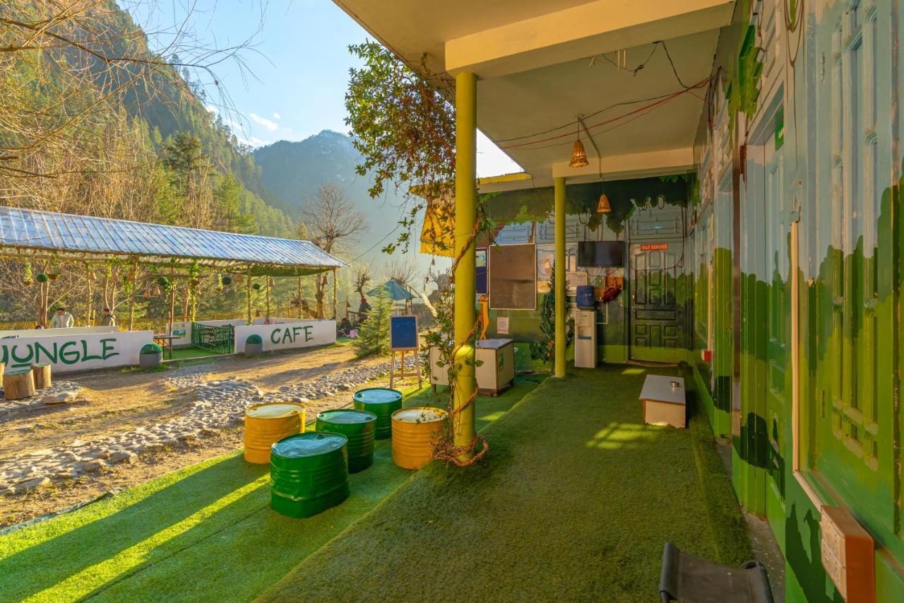 Jungle Hostel By Whoopers Касоль Экстерьер фото